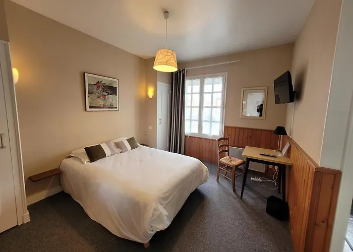 Szálloda Des Biches 2*